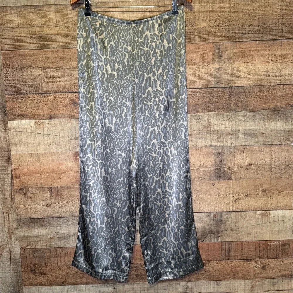 Vintage Y2K Wide Leg Satin Feel Leopard Print Lounge Pants Victoria's Secret M - Picture 1 of 7
